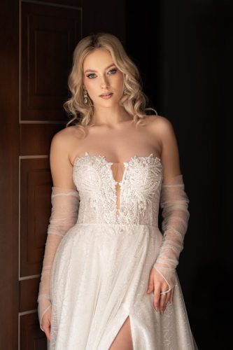 Photo by: Daniel Krzewinski (www.zkumeku.pl)