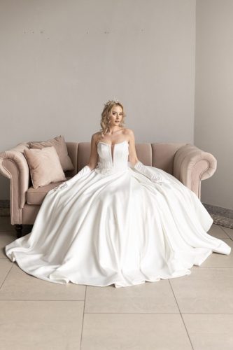 Photo by: Daniel Krzewinski (www.zkumeku.pl)