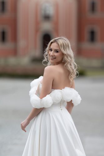 Photo by: Daniel Krzewinski (www.zkumeku.pl)